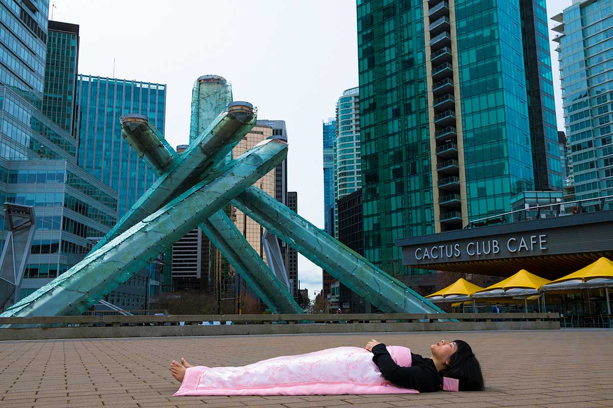 Chun Hua Catherine Dong buries herself at historical sites and tourist attraction in  Vancouver 